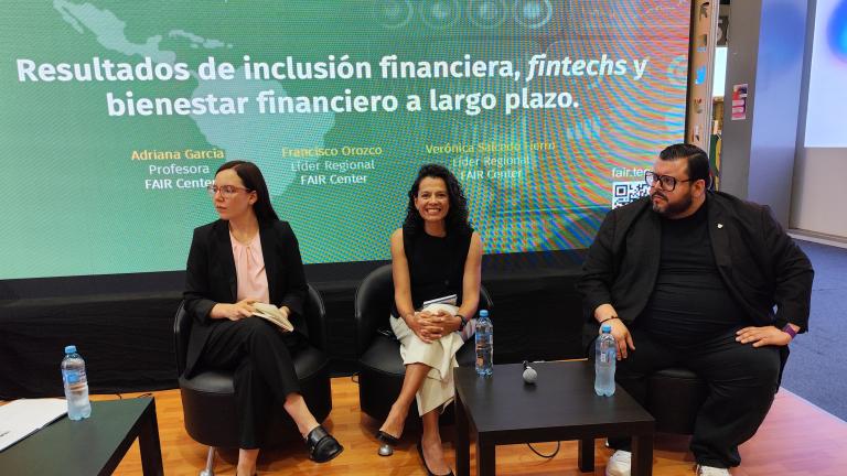 Reflexionando sobre lo construido, encaminando el futuro: FAIR Center en FIL Gdl 2024