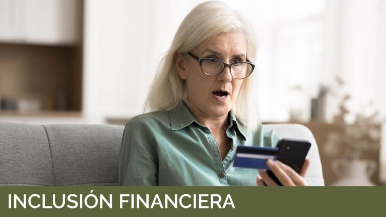 Protege a tus adultos mayores de fraudes financieros cibernéticos